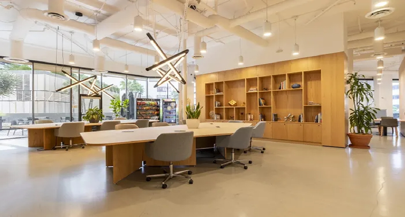 2323 West 5th Avenue, 2323 West 5th Avenue, Columbus, OH 43204 — office space for rent, photo 2