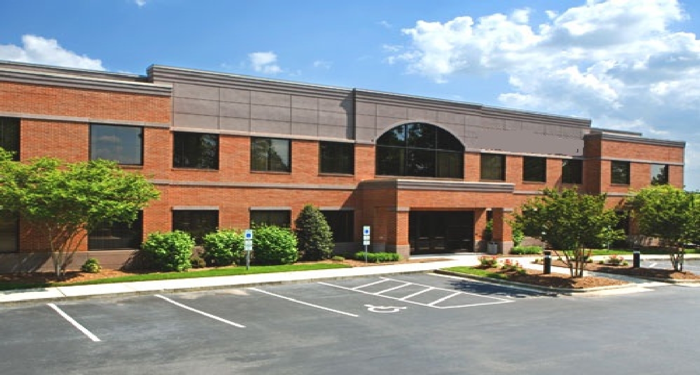 Sewa pejabat 2500 Regency Parkway_9-9