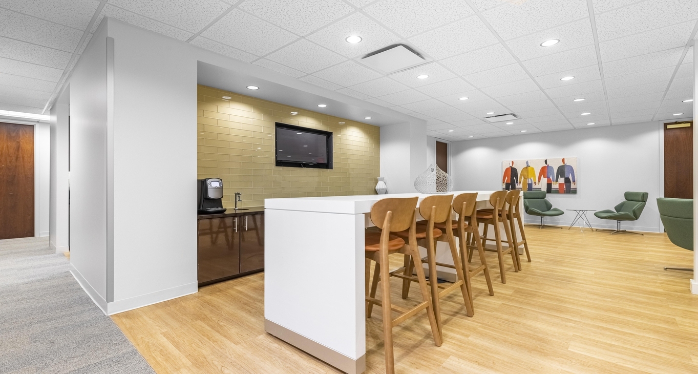 260 Peachtree Street North West, 260 Peachtree Street Northwest, Atlanta,  30303 — office space for rent, photo 1