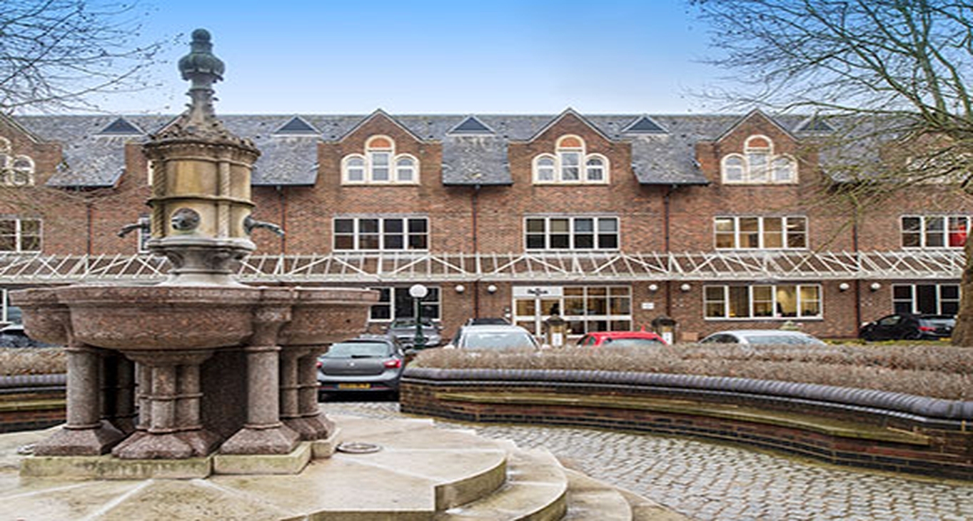 Rent office 2 Fountain Court — photo 11