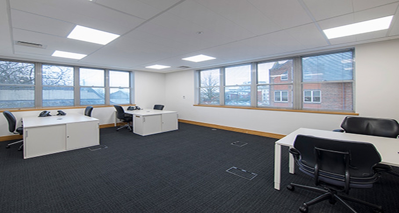 Rent office 2 Fountain Court — photo 2