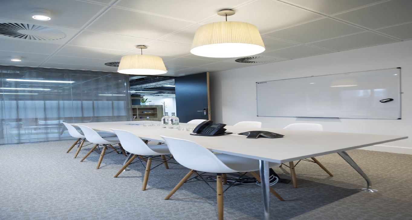 Rent office 300 Bath Street — photo 4