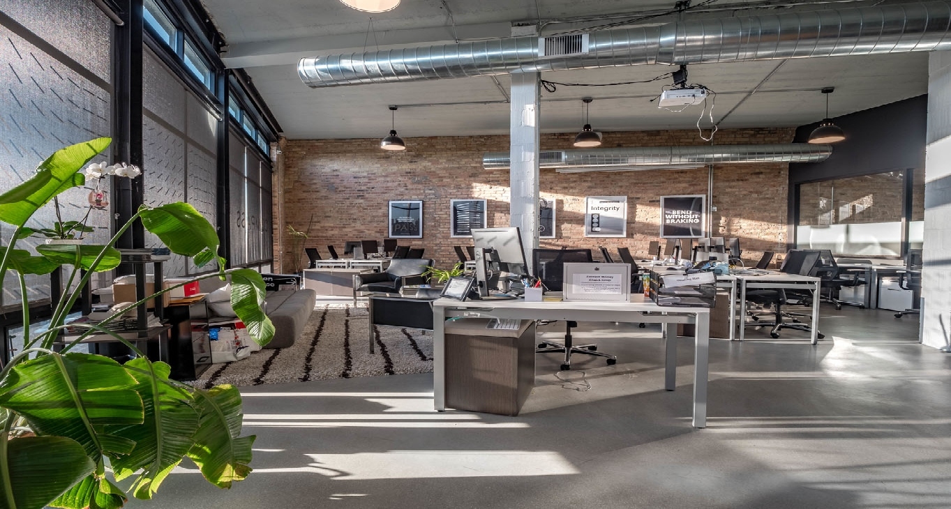 3033 N Clark St, 3033 N Clark St, Chicago, IL 60657 — office space for rent, photo 8