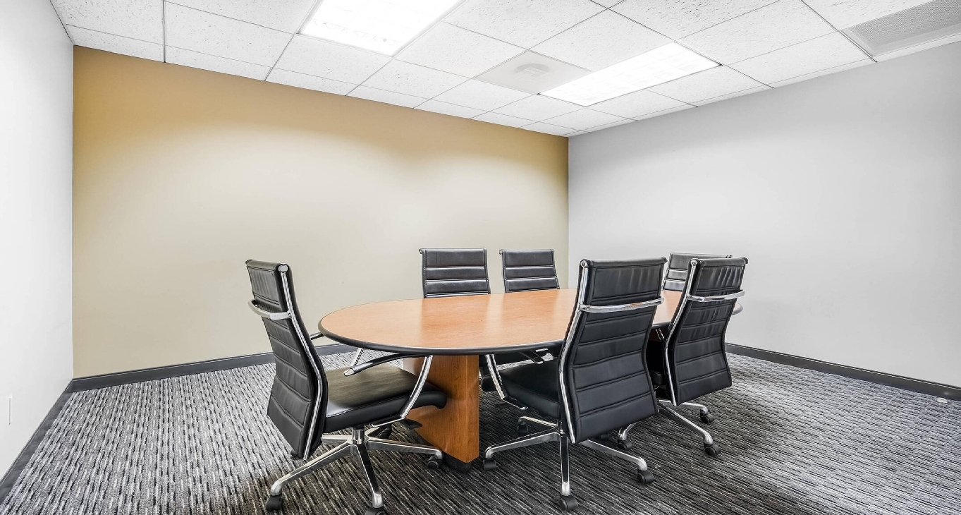 Business center 30 South Wacker Drive Rent office 30 South Wacker Drive — photo 5