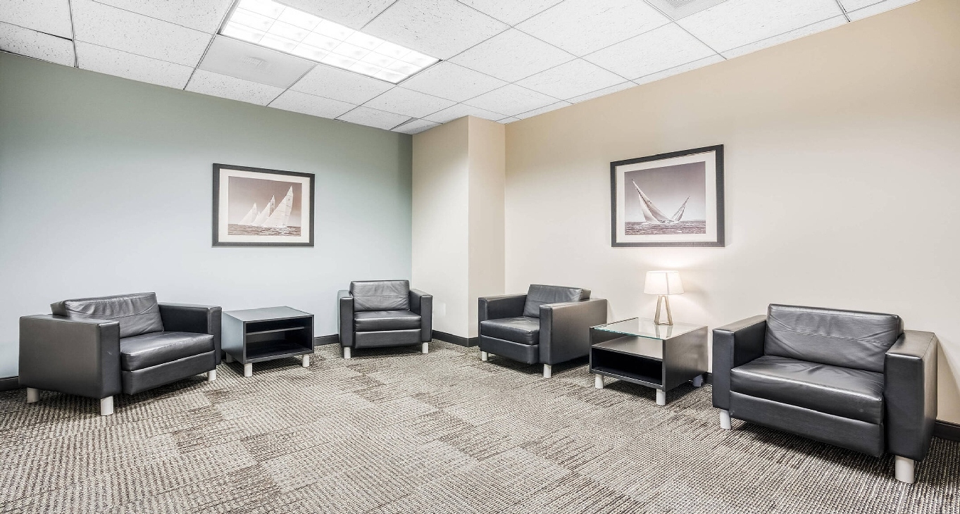 Business center 30 South Wacker Drive Rent office 30 South Wacker Drive — photo 8