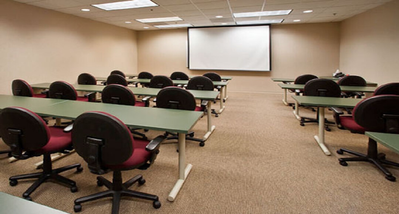 Sewa pejabat 3235 Satellite Boulevard, Building 400, Suite 300_10-10