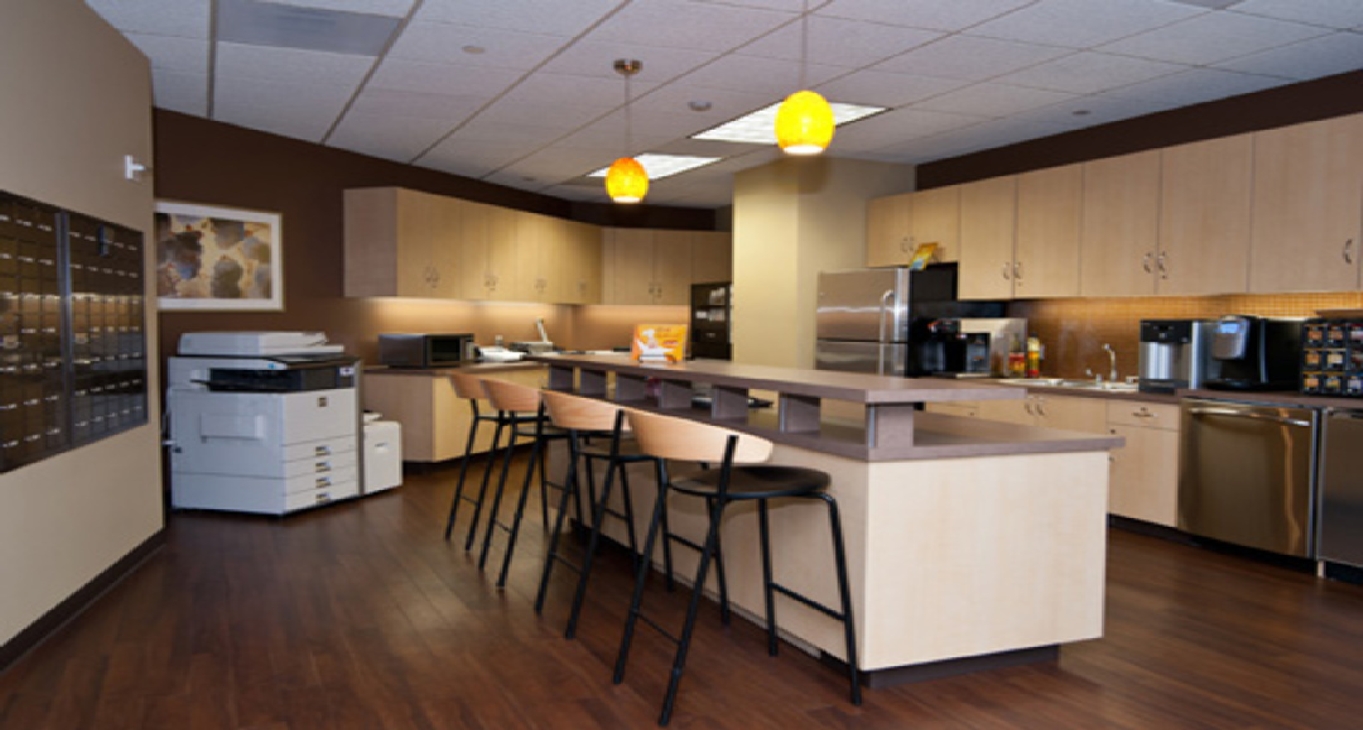 3399 Peachtree Rd NE, 3399 Peachtree Rd NE, Suite 400, Atlanta, GA 30327 — office space for rent, photo 2