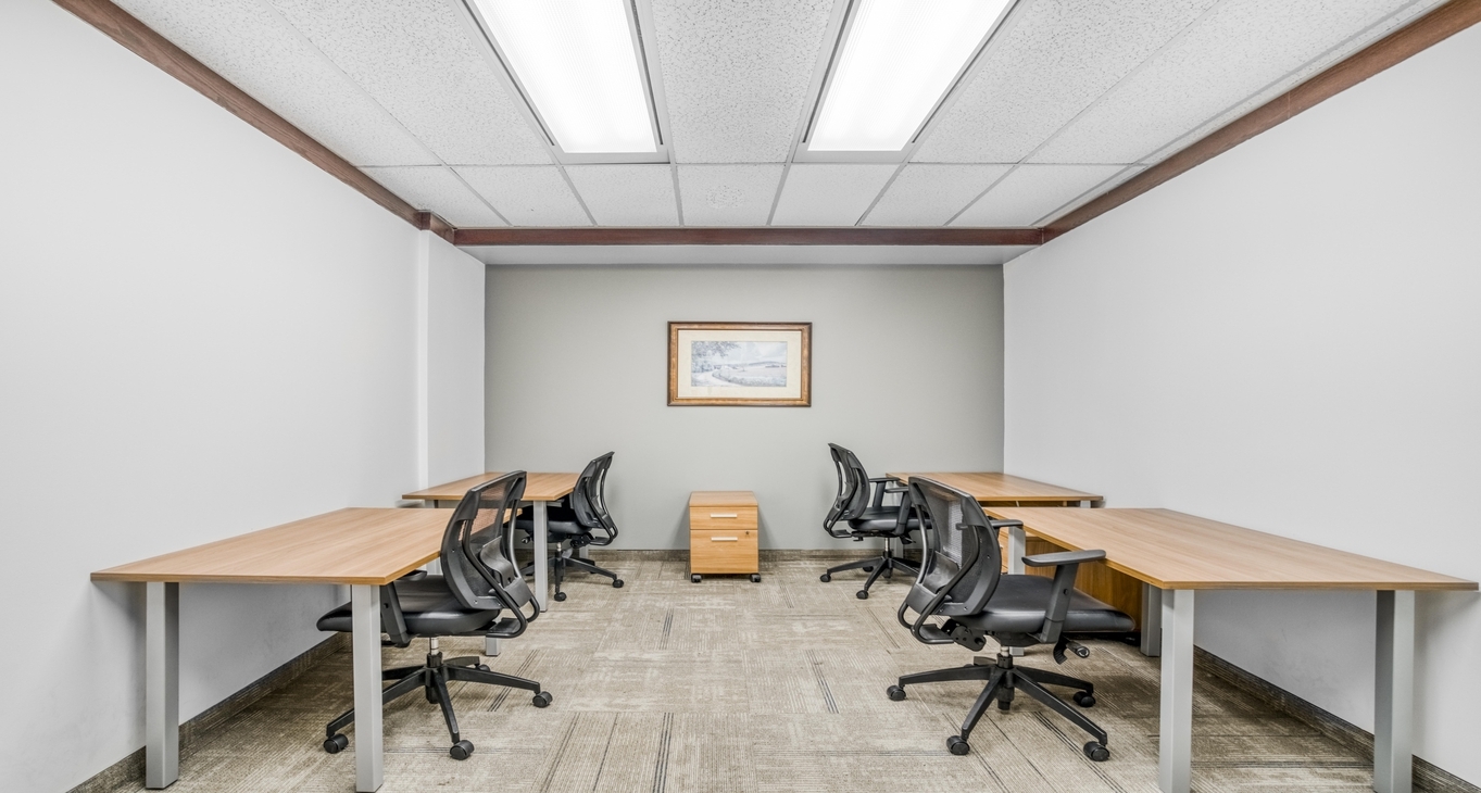 Business Center 36 Toronto Street_6-6 Affitto uffici 36 Toronto Street_6-6