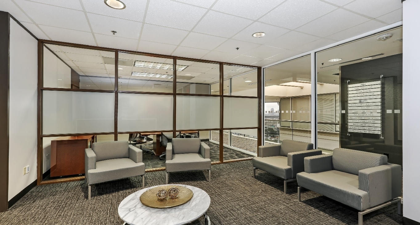 3730 Kirby Drive, 3730 Kirby Drive, Suite 1200, Houston 77098 — office space for rent, photo 2