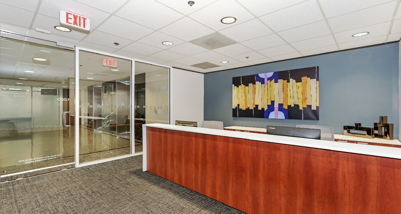 Business center 3730 Kirby Drive Rent office 3730 Kirby Drive — photo 9