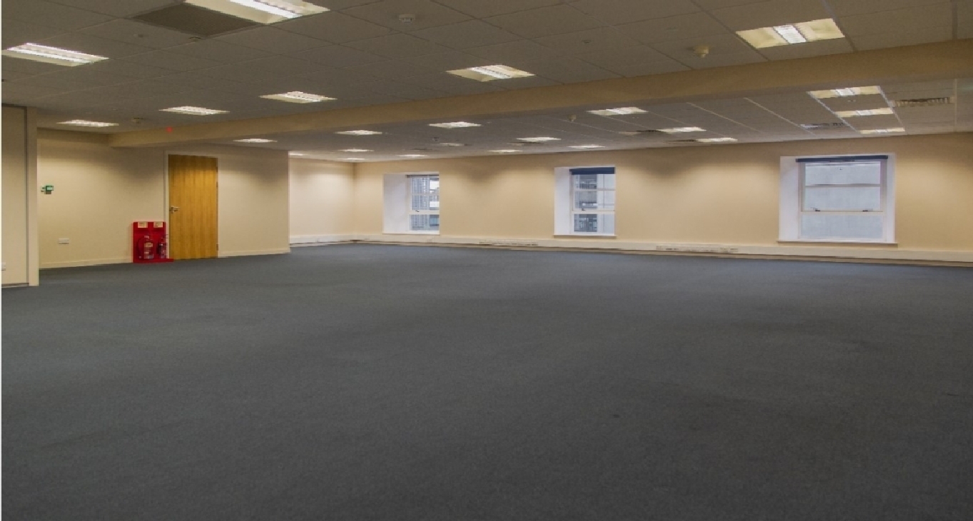 Rent office 37 Waterloo Quay — photo 5