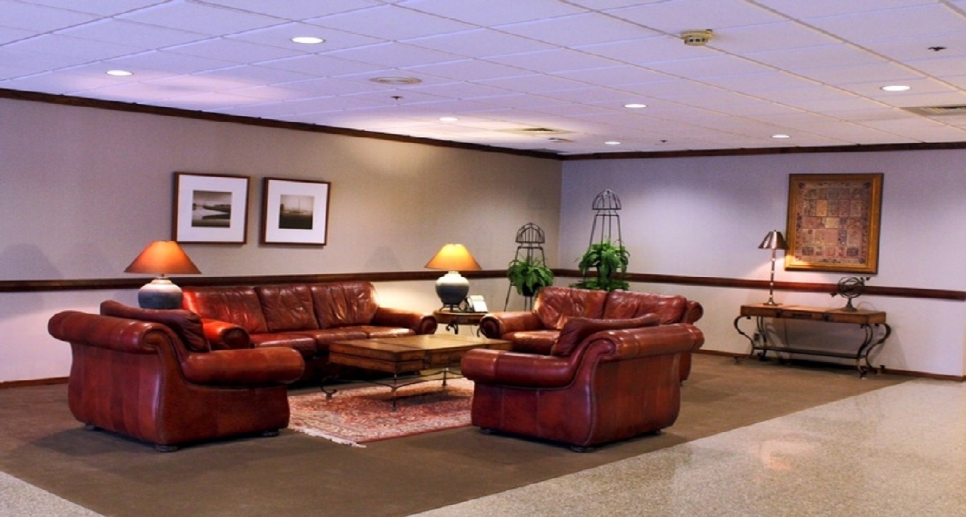 Kantoor te huur 39111 Six Mile Road Livonia_4-7