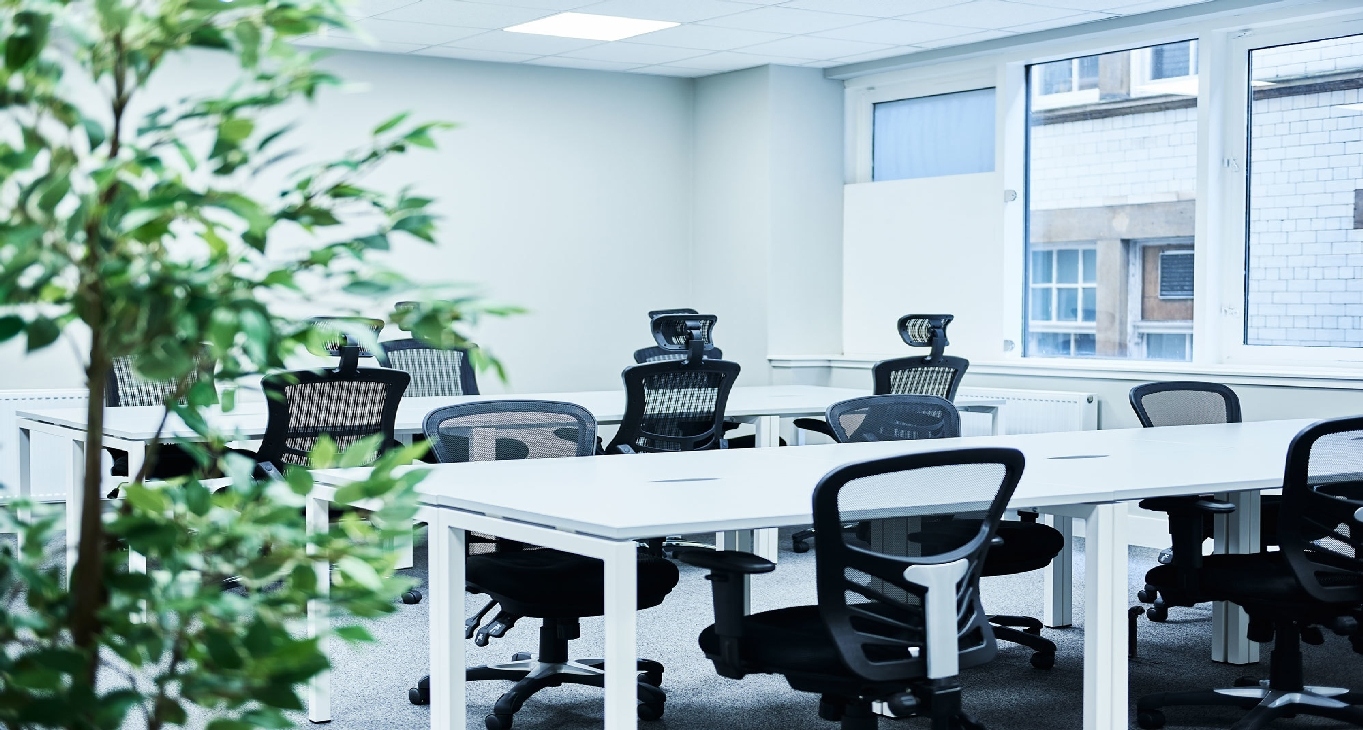 Rent office 39 Saint Vincent Place — photo 8