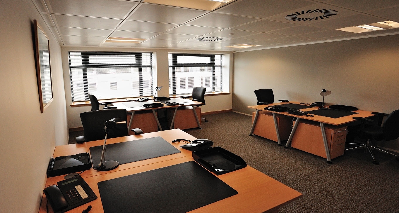 Rent office Queensbury House — photo 11
