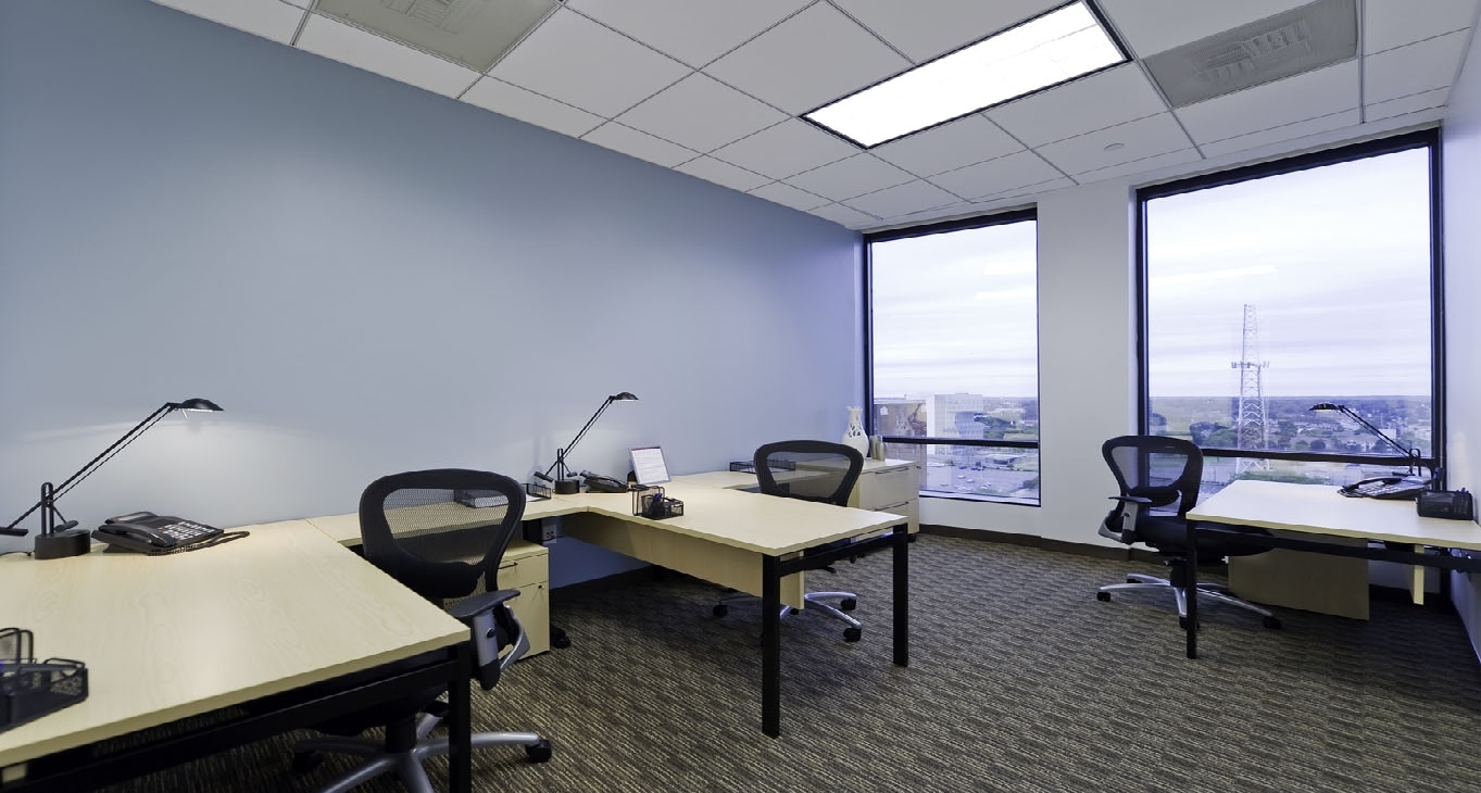 Sewa pejabat 401 North Tryon Street_4-22