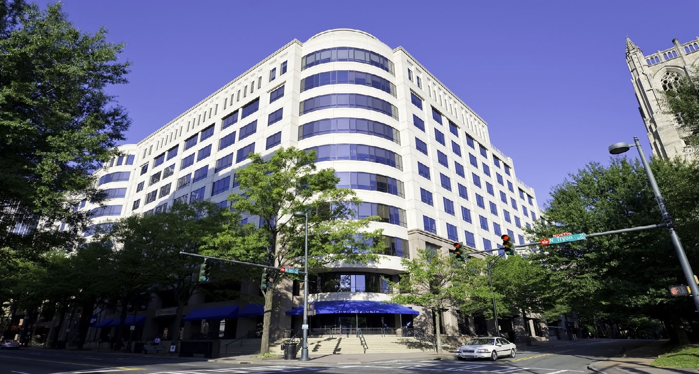 Sewa pejabat 401 North Tryon Street_6-36