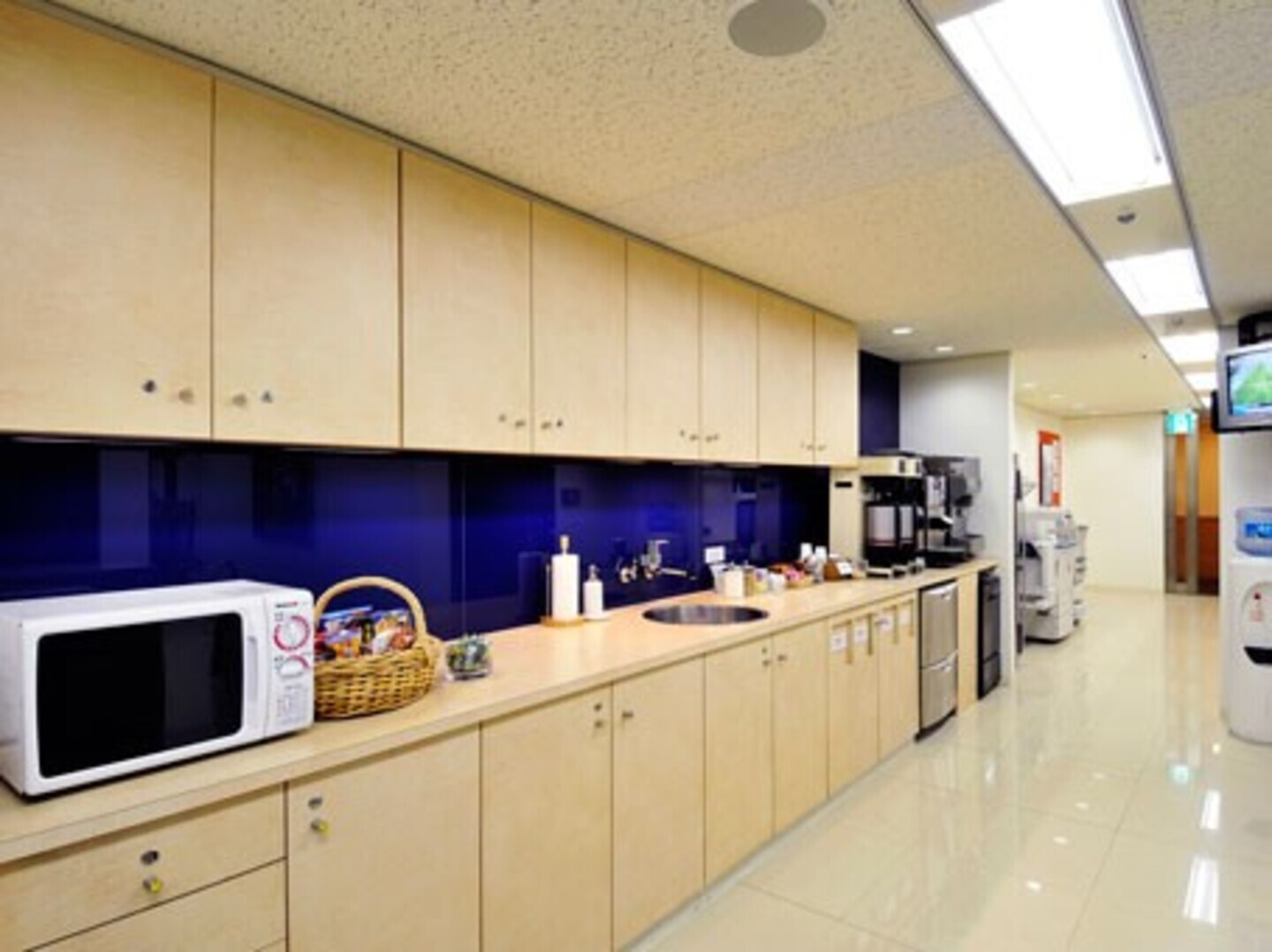 Rent office The Imperial Hotel Tower — photo 3