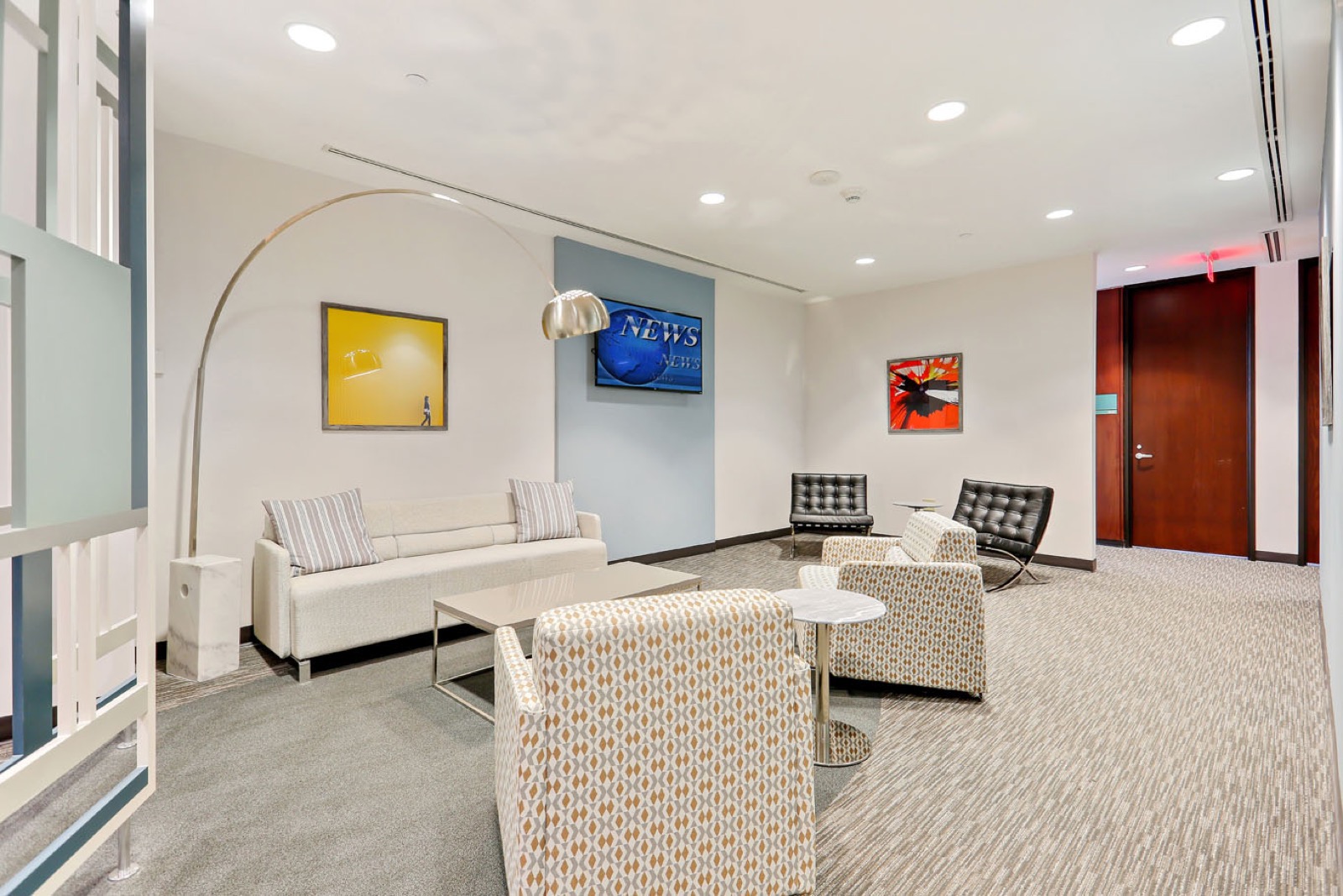 Rent office 801 Brickell Avenue — photo 3