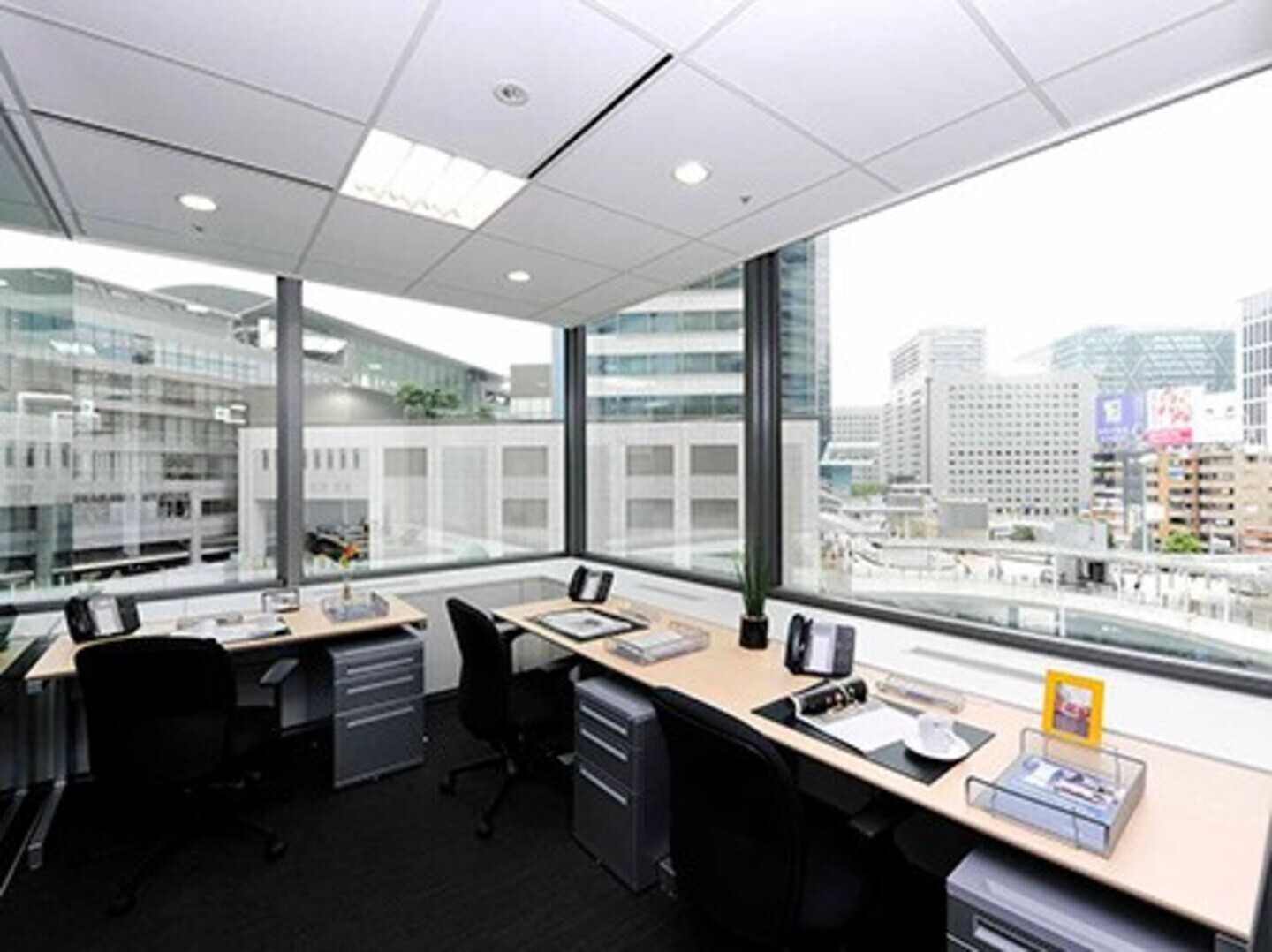 Rent office Shinagawa East One — photo 7