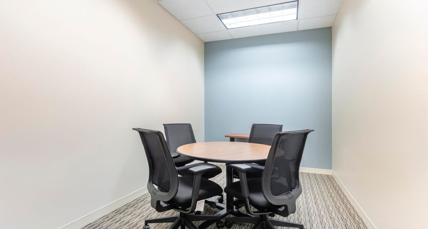 4320 Winfield Road, Suite 200, 4320 Winfield Road, Suite 200, Chicago, IL 60555 — office space for rent, photo 3