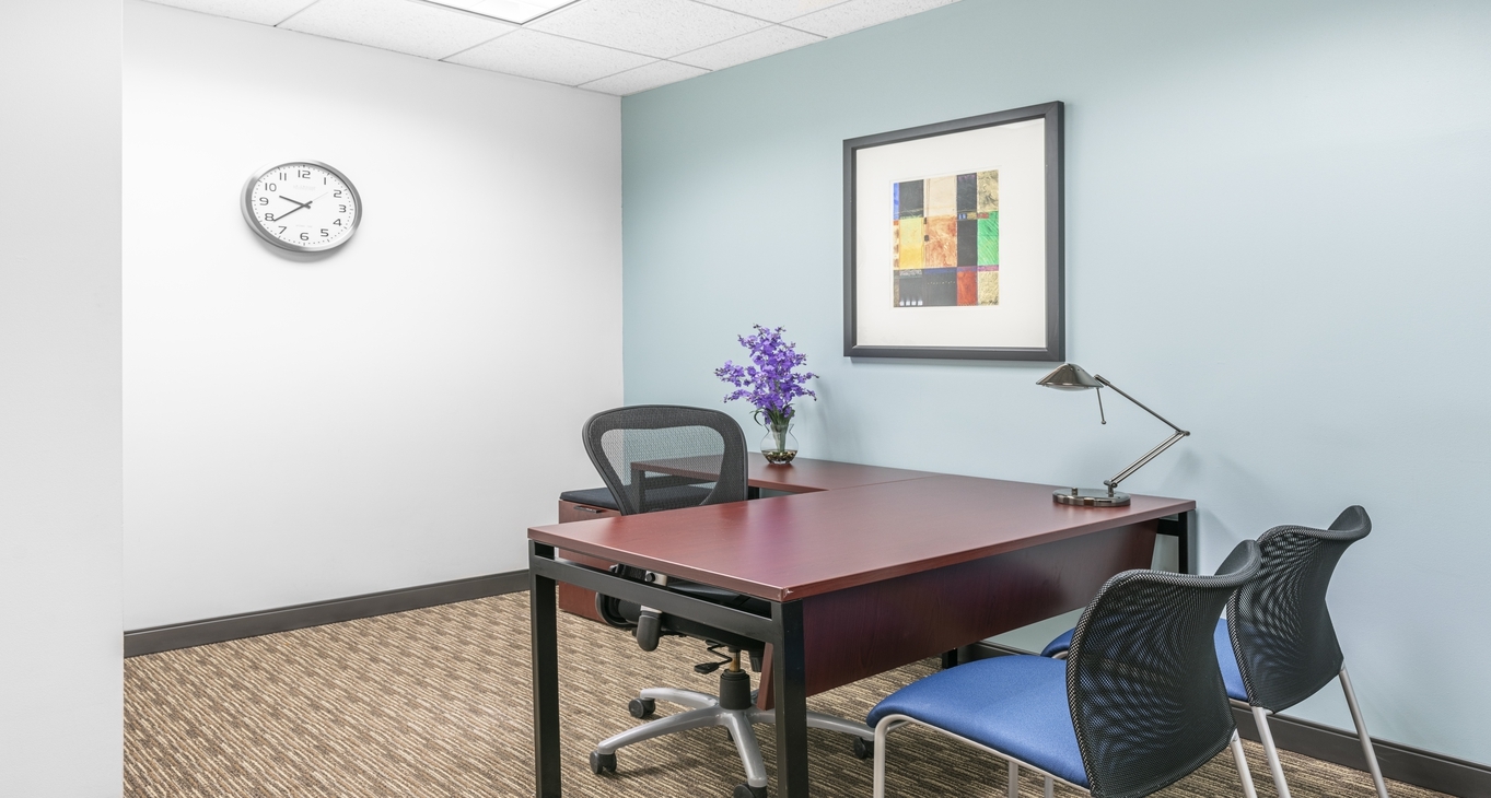 Rent office 445 Park Avenue — photo 7