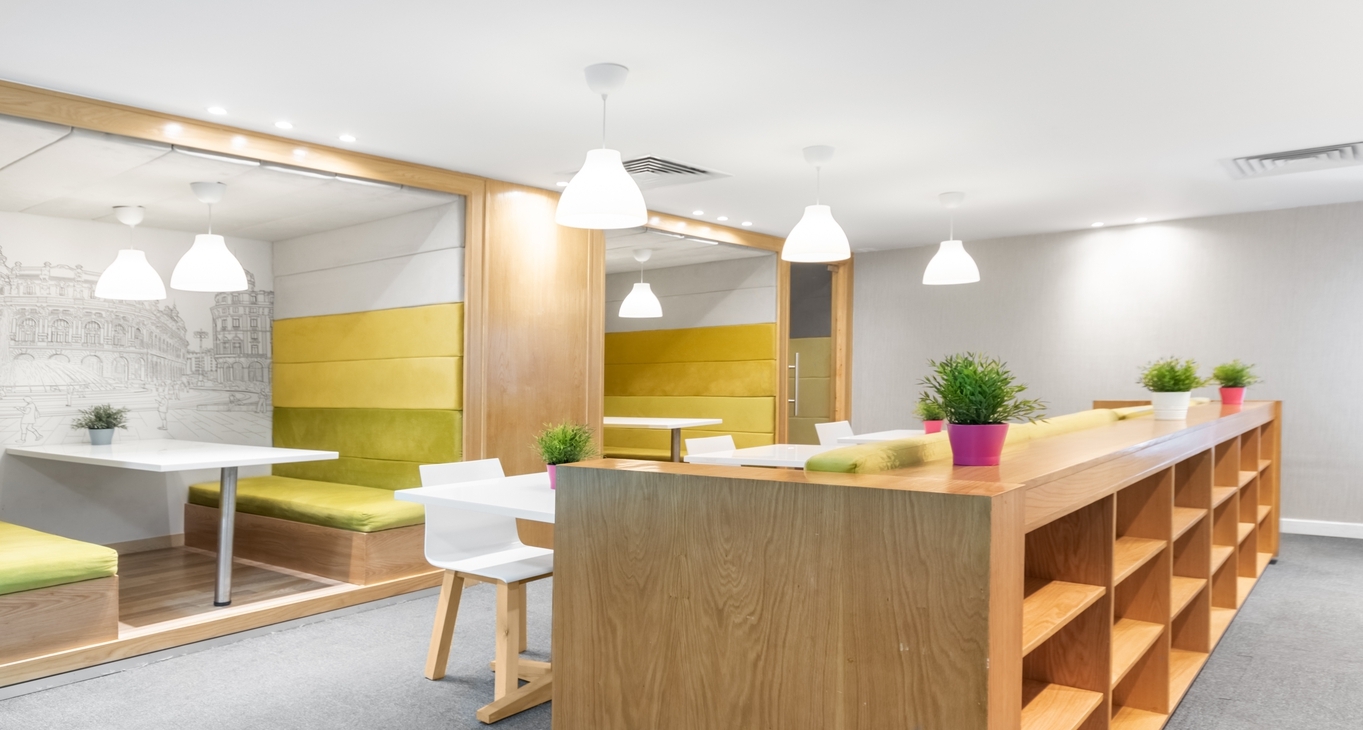 Sewa pejabat 47 Office Building_1-1