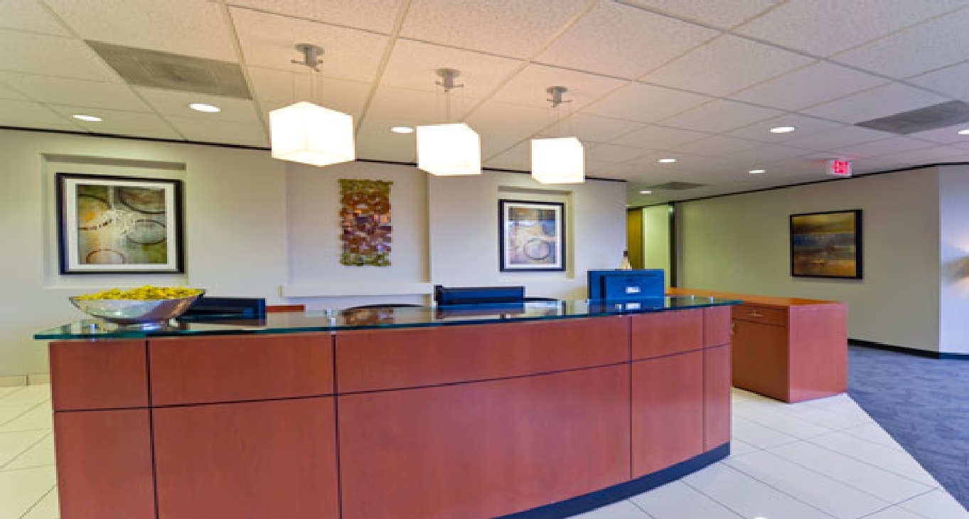 4801 Woodway Drive, Suite 300, 4801 Woodway Drive, Suite 300, Houston 77056 — office space for rent, photo 1