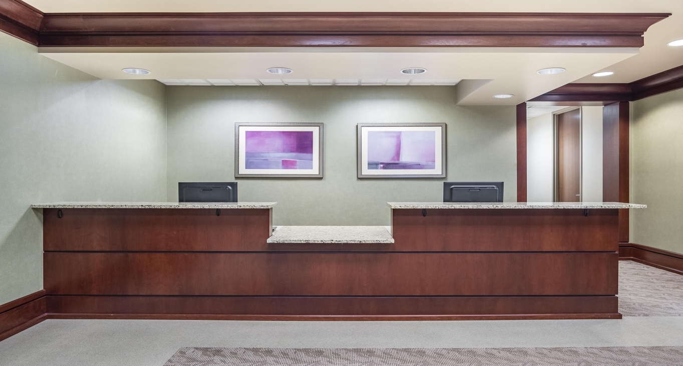 Business Center 4870 Sadler Road_2-2 Kantoor te huur 4870 Sadler Road_2-2