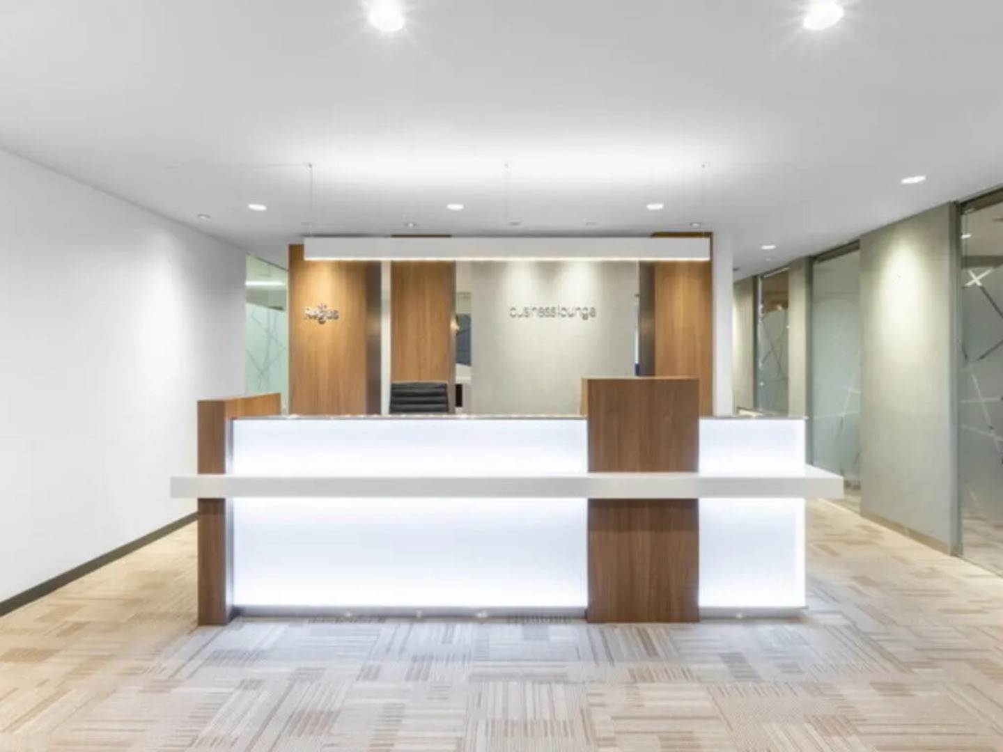 Rent office 3-4-1 Marunouchi — photo 1