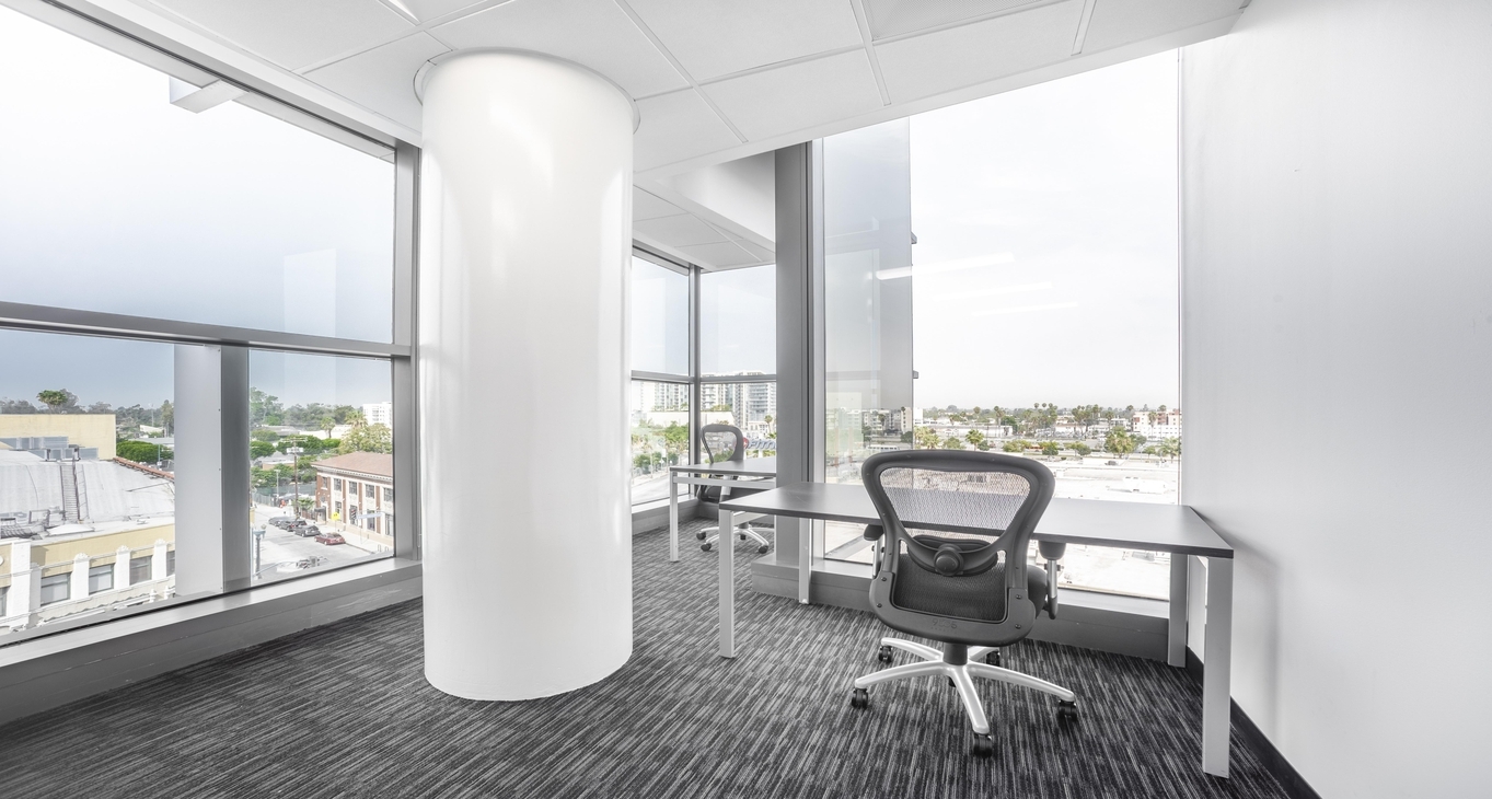5250 Lankershim Boulevard, 5250 Lankershim Boulevard, North Hollywood, CA 91601 — office space for rent, photo 5