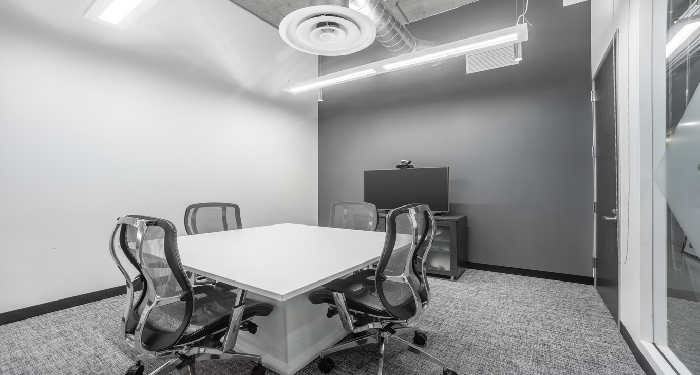 5250 Lankershim Boulevard, 5250 Lankershim Boulevard, North Hollywood, CA 91601 — office space for rent, photo 8