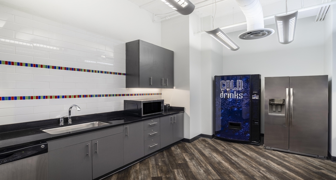 564 West Randolph Street, 564 West Randolph Street West, Chicago, IL 60661 — office space for rent, photo 4