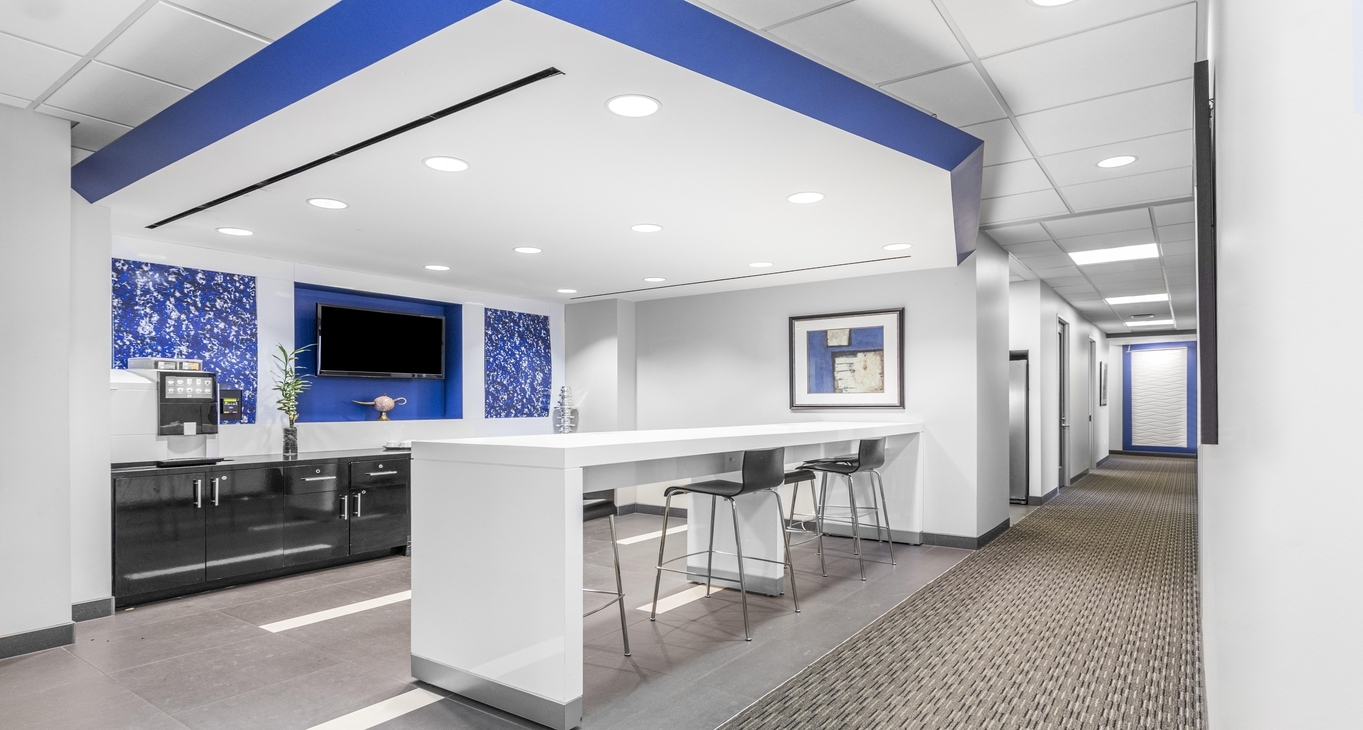 5670 Wilshire Boulevard, 5670 Wilshire Boulevard, Los Angeles, CA 90036 — office space for rent, photo 4