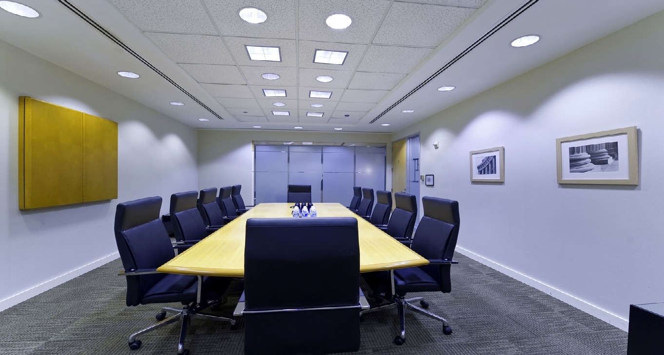 5847 San Felipe, 5847 San Felipe, Houston 77057 — office space for rent, photo 1