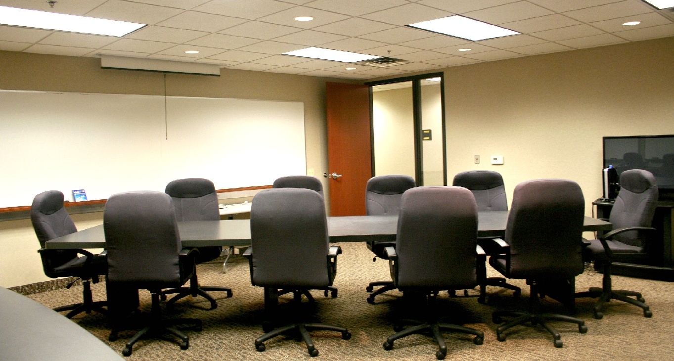 Kantoor te huur 625 Kenmoor Ave SE Suite 301_1-1