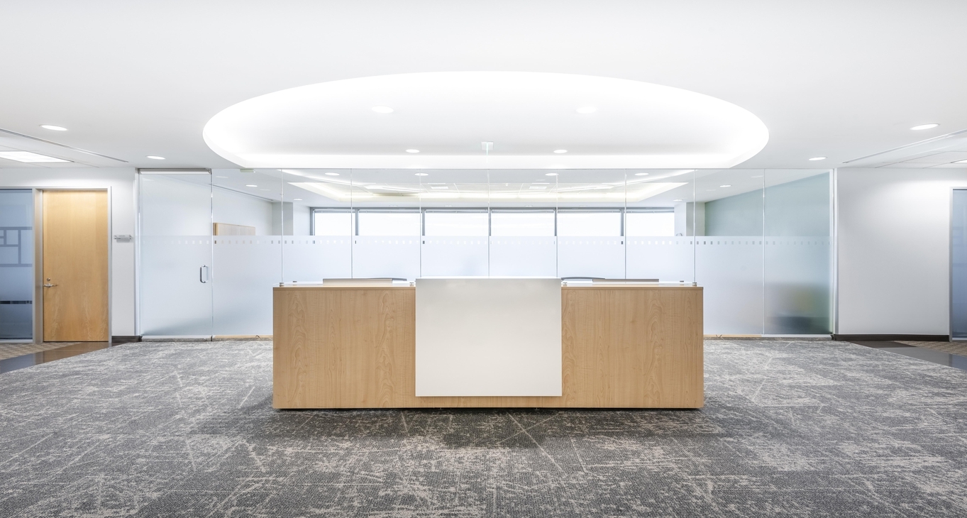 6303 Owensmouth Avenue, 6303 Owensmouth Avenue, Woodland Hills, CA 91367 — office space for rent, photo 2