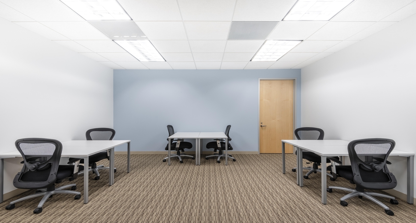 6303 Owensmouth Avenue, 6303 Owensmouth Avenue, Woodland Hills, CA 91367 — office space for rent, photo 5