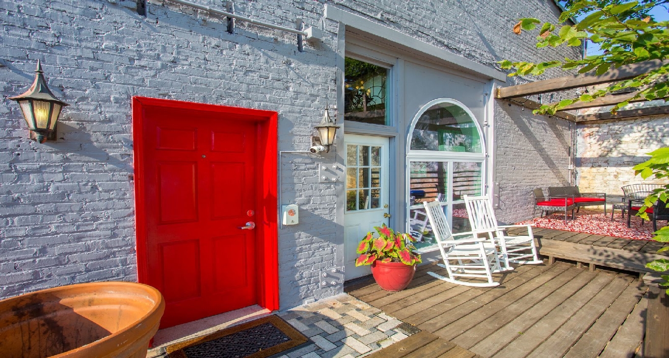 691 John Wesley Dobbs Avenue NE, 691 John Wesley Dobbs Avenue NE, Atlanta, GA 30312 — office space for rent, photo 1