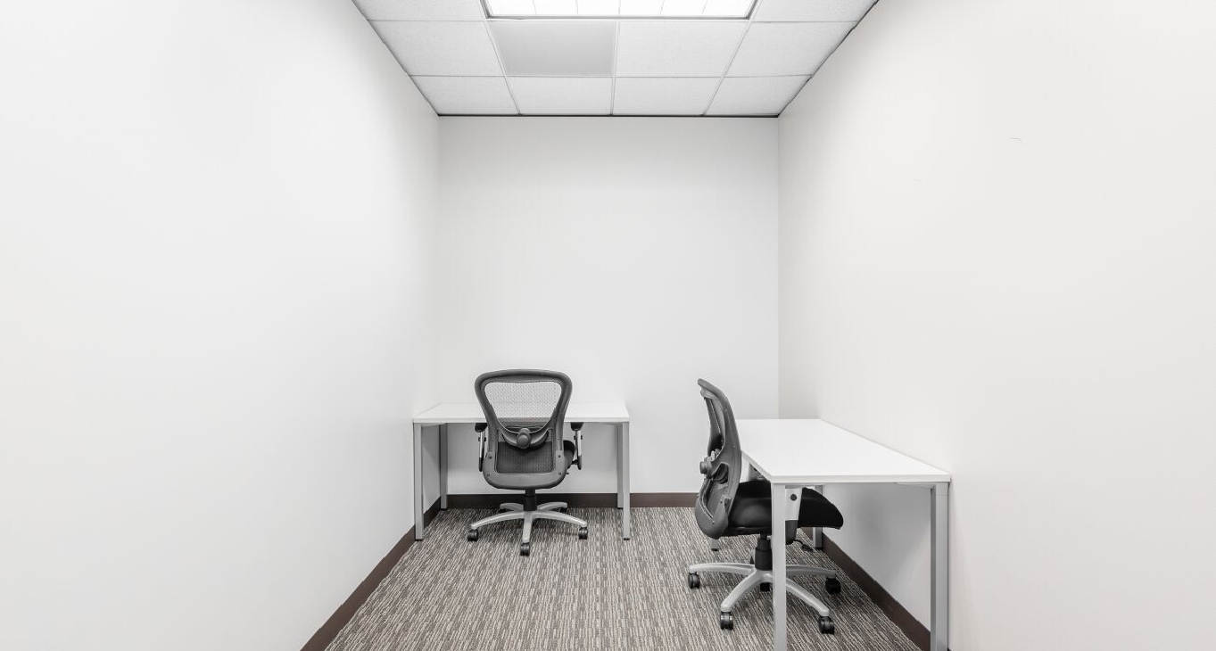 Rent office 700 Milam — photo 10