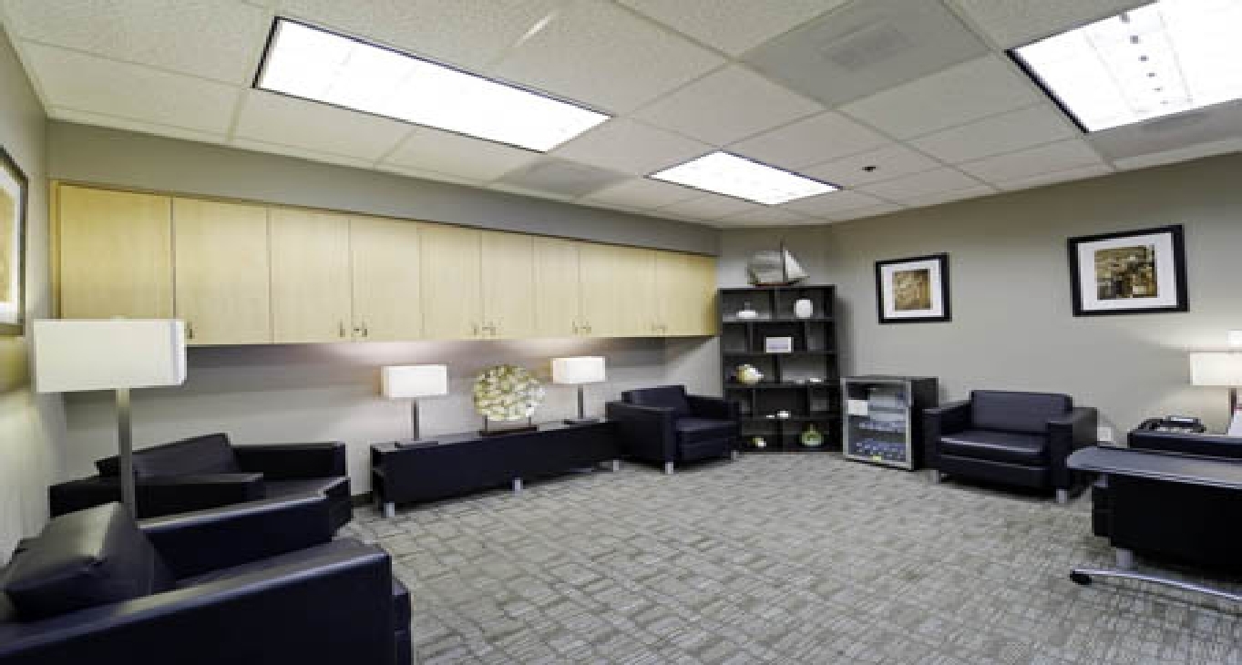 Affitto uffici 701 Palomar Airport Road_1-1