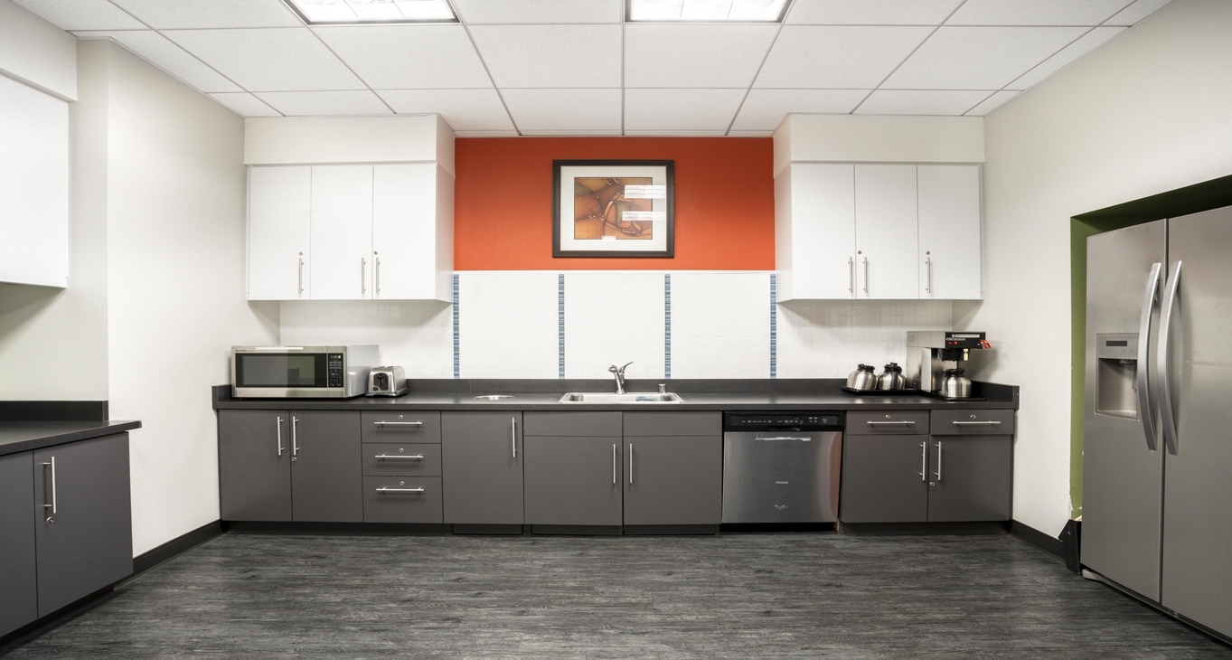 Rent office 75 Broadway — photo 9