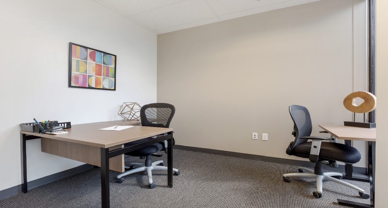 商务中心 7600 Chevy Chase Drive Rent office 7600 Chevy Chase Drive — photo 9
