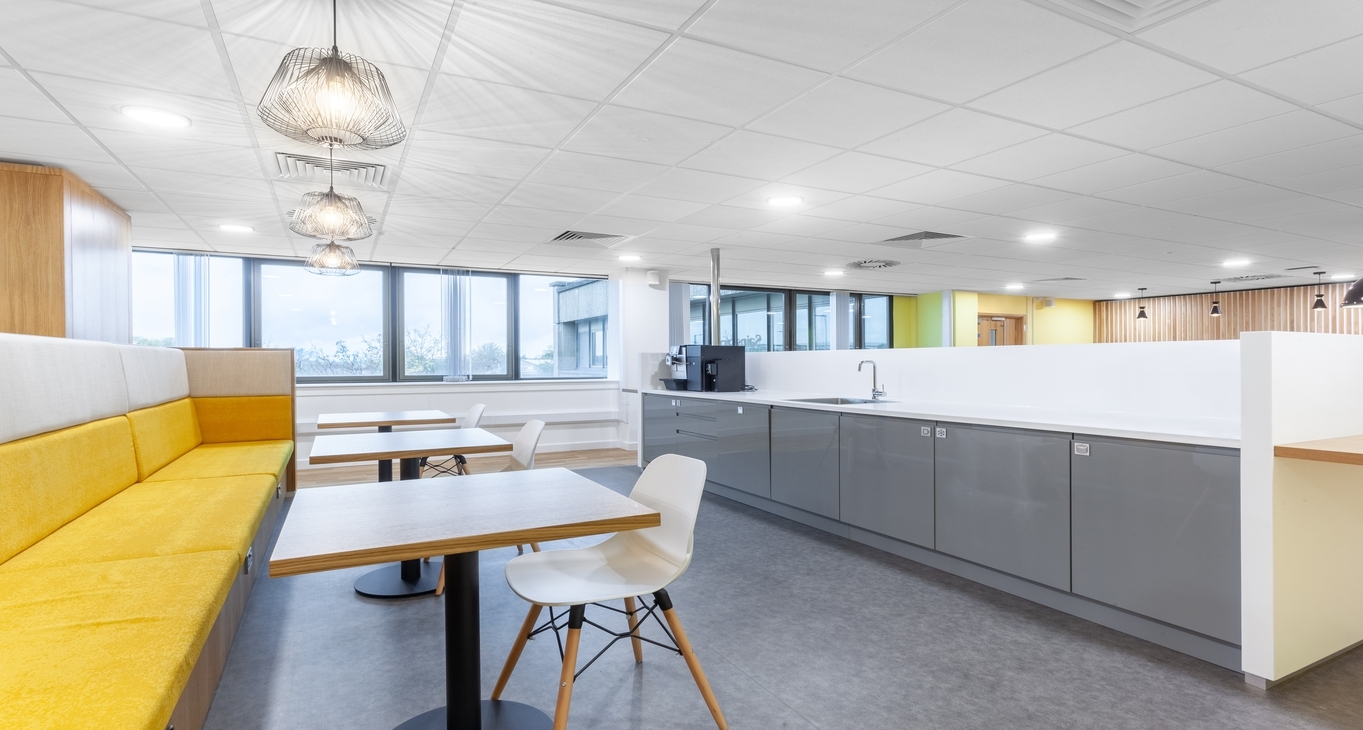 Rent office 84 Salop Street — photo 3