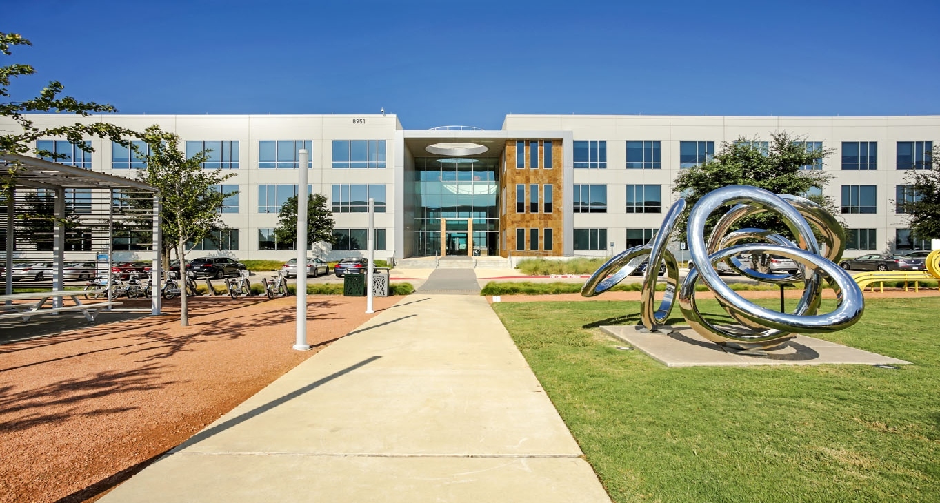 Business center 8951 Cypress Waters Boulevard 8951 Cypress Waters Boulevard — photo 3 of 8