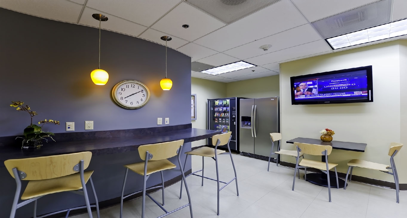 Business Center 900 East Hamilton Avenue_3-3 Affitto uffici 900 East Hamilton Avenue_3-3