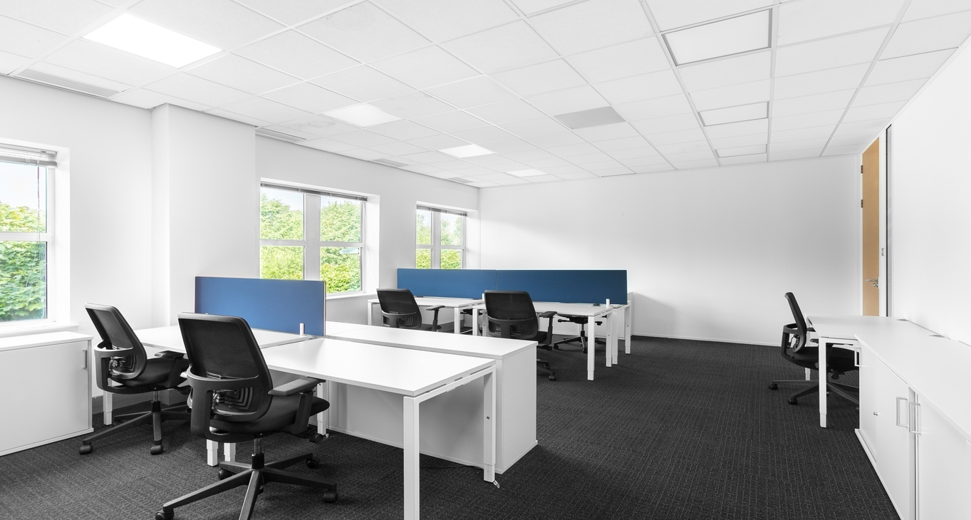 Rent office 960 Capability Green — photo 12