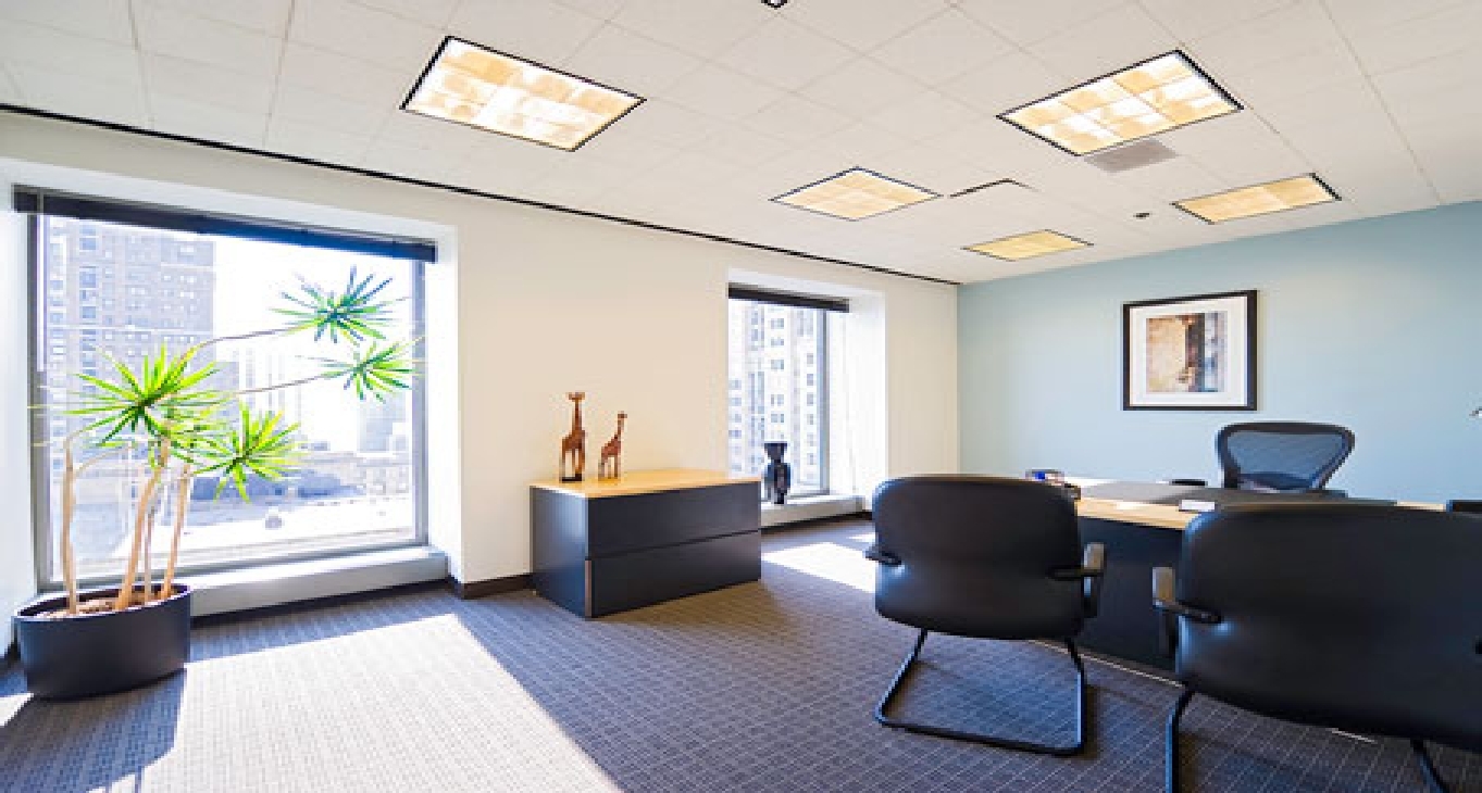 980 North Michigan Avenue, 980 North Michigan Avenue, Suite 1400, Chicago, IL 60611 — office space for rent, photo 3