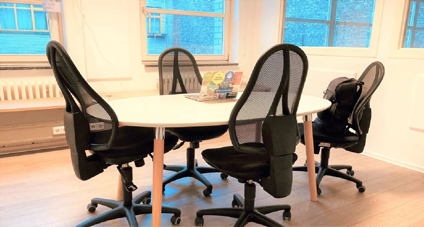 Rent office Adalbertstraße 8 — photo 3