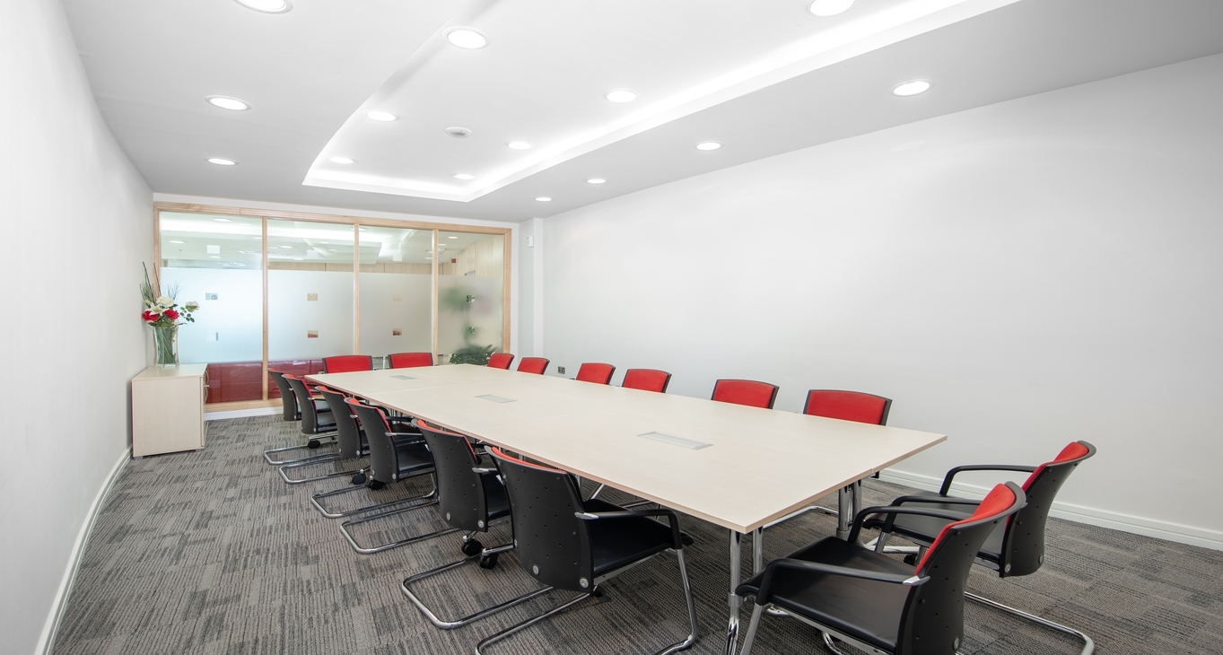 Sewa pejabat Al Fardan Towers_7-7