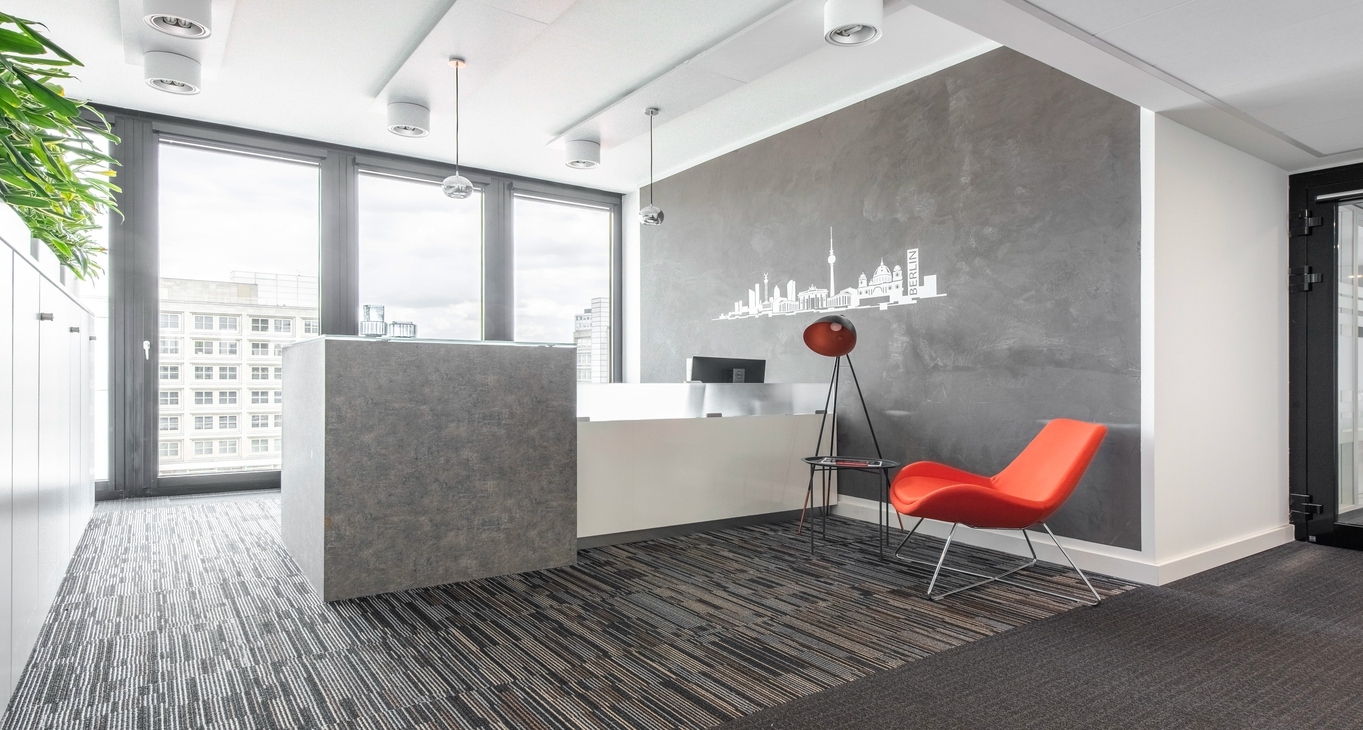 Rent office Alexanderplatz — photo 2